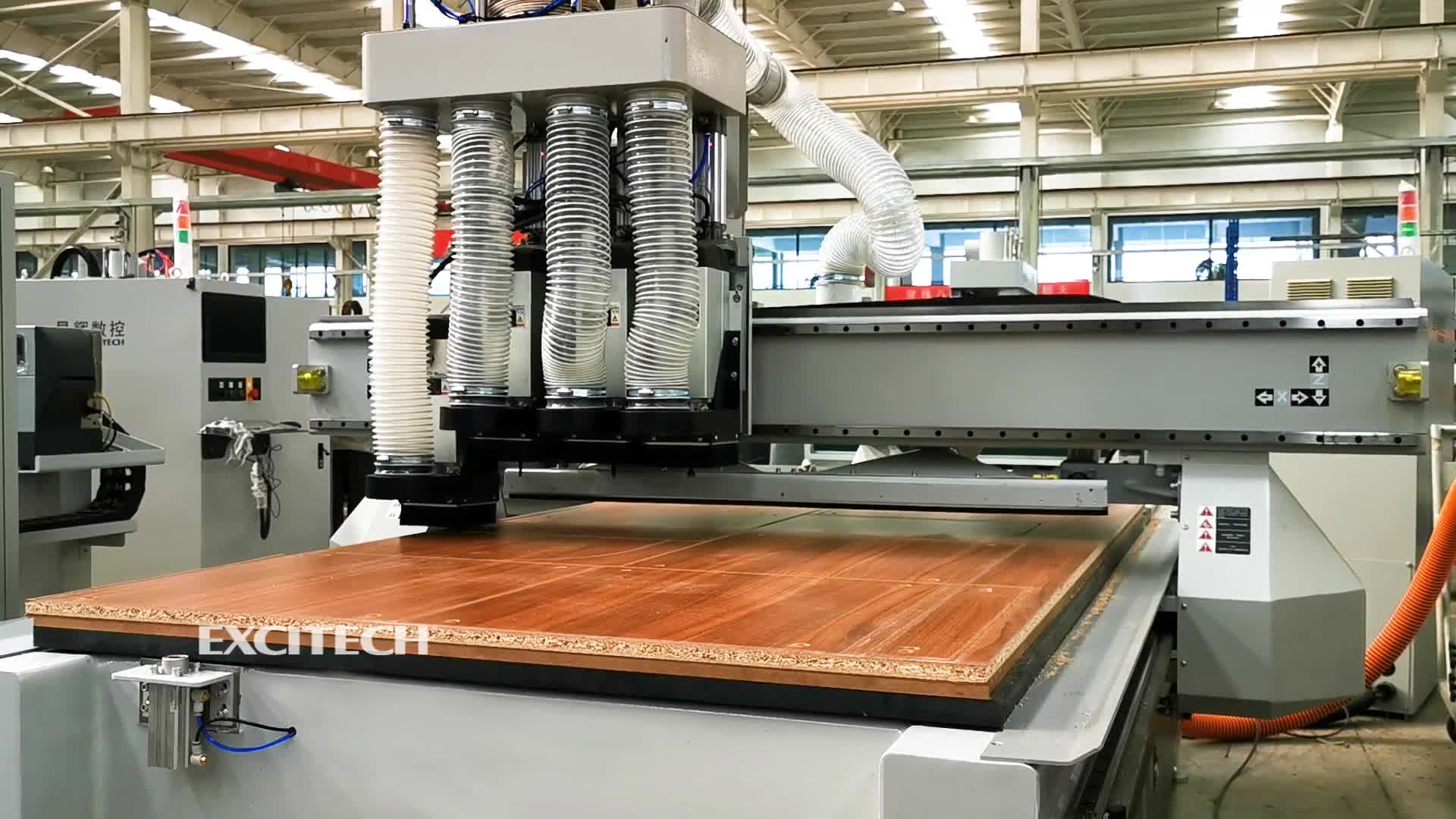 ເຄື່ອງປະດັບ CNC ທີ່ມີຄວາມຕື່ນເຕັ້ນ